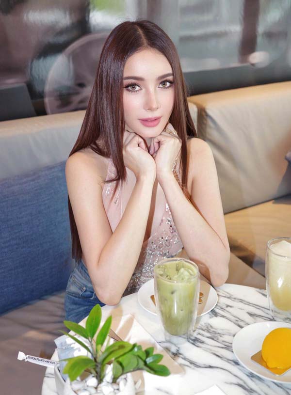 Helena Sarakan 4