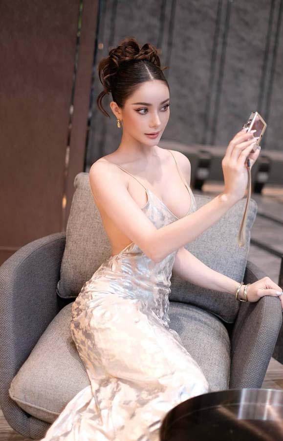 Helena Sarakan 7