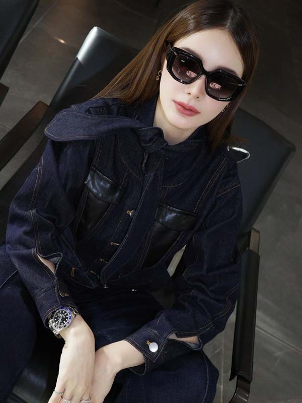 Helena Sarakan 8