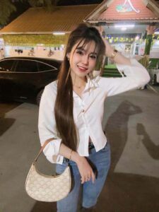 Kat weechaya-17