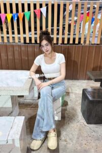 Kat weechaya-8