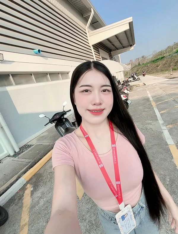 Sunalee Chaekomhod สาวอวบ