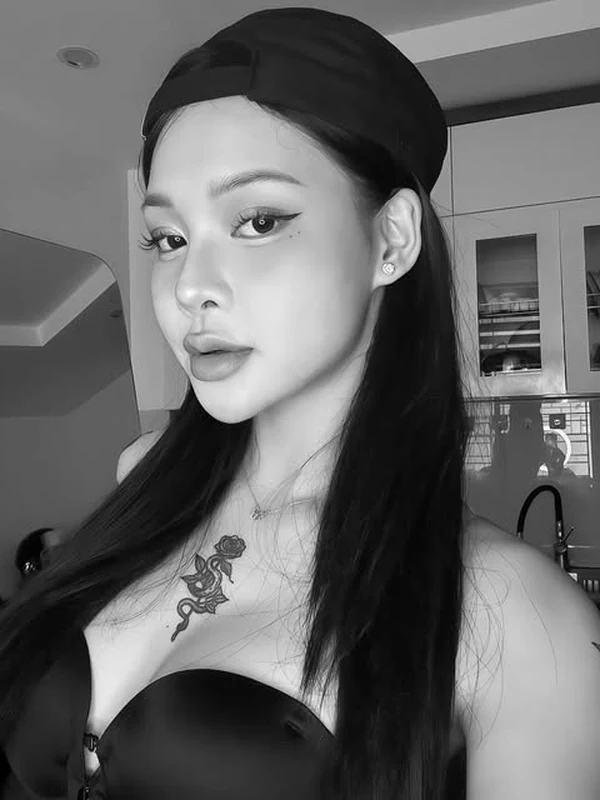 Hồng Nhung
